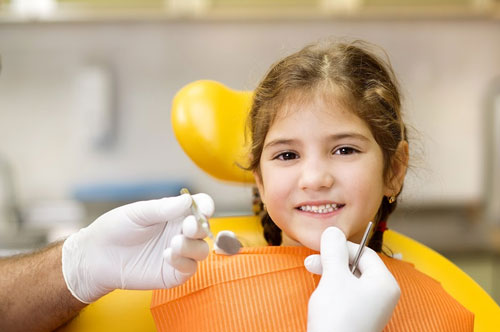 How to Keep Kids’ Teeth Healthy During Summer Break